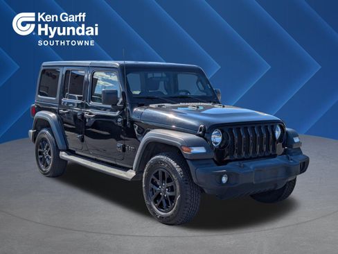 Used 2023 Jeep Wrangler Unlimited Sport AWD/4WD image 1