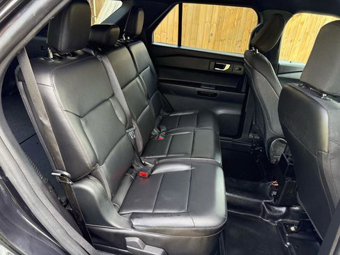 Used 2021 Ford Explorer 4WD Police Interceptor image 31