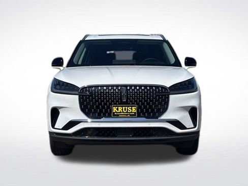 New 2026 Lincoln Aviator AWD image 38