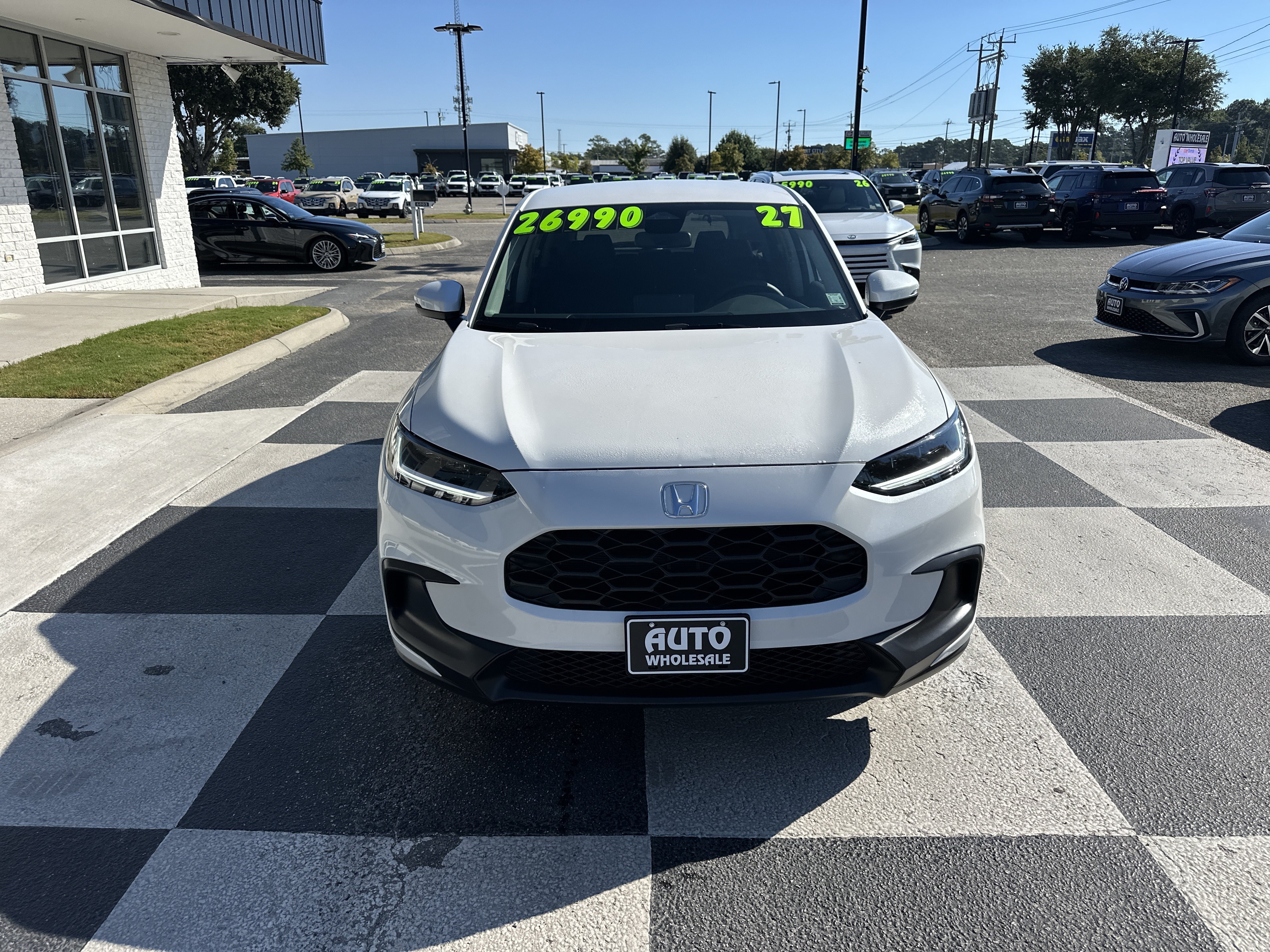 Used 2027 Honda HR-V LX image 2
