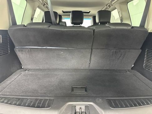 Used 2017 INFINITI QX80 4WD w/ Driver Assistance Package image 23