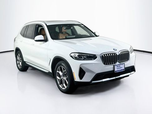 Used 2022 BMW X3 xDrive30i w/ Premium Package 2 AWD/4WD image 3