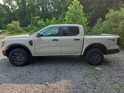 New 2026 Ford Ranger XLT w/ Equipment Group 301A High AWD/4WD image 5