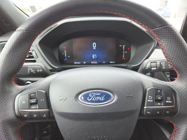 Certified 2025 Ford Escape ST-Line FWD image 39