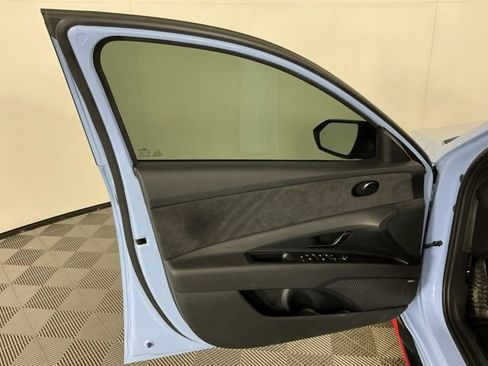 Used 2025 Hyundai Elantra N FWD image 12
