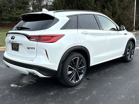 New 2025 INFINITI QX50 Sport image 5