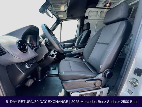 Used 2025 Mercedes-Benz Sprinter 2500 image 12