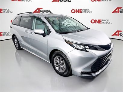 Used 2021 Toyota Sienna XLE w/ XLE Plus Package