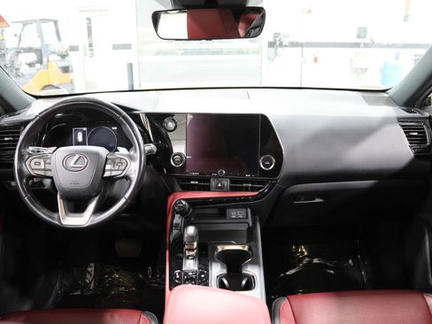 Used 2022 Lexus NX 250 FWD image 16