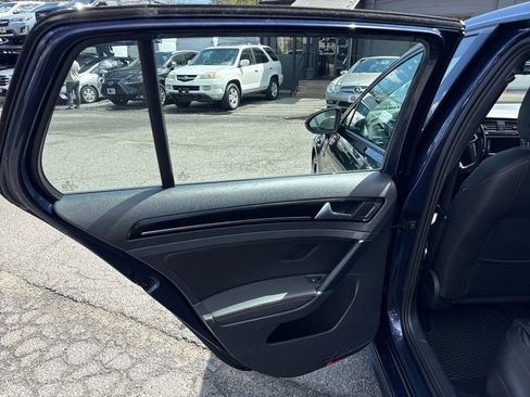 Used 2015 Volkswagen GTI Autobahn image 11