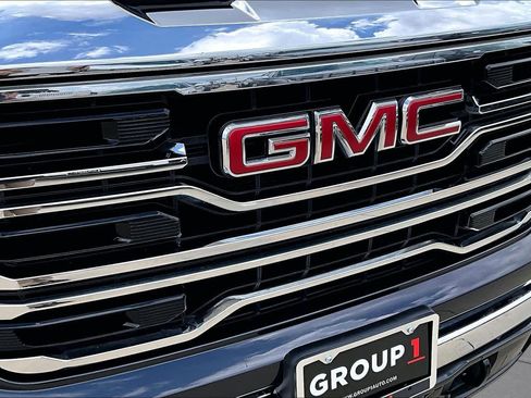 Used 2026 GMC Sierra 1500 SLT RWD image 30