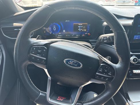 Used 2022 Ford Explorer ST w/ Equipment Group 401A AWD/4WD image 2