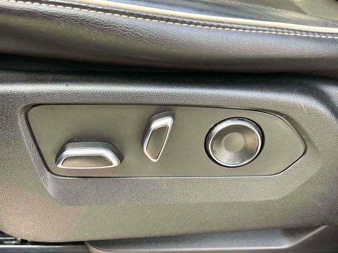 Certified 2023 Cadillac Escalade ESV Premium Luxury w/ Performance Package image 11