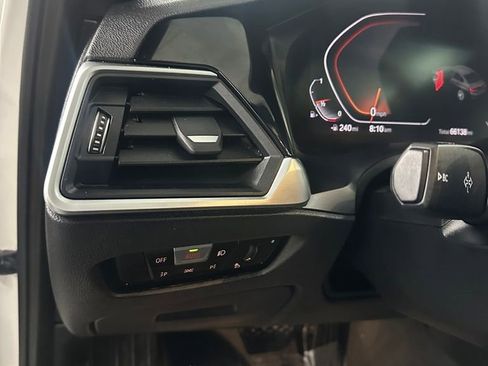 Used 2019 BMW 330i xDrive Sedan w/ Convenience Package image 16