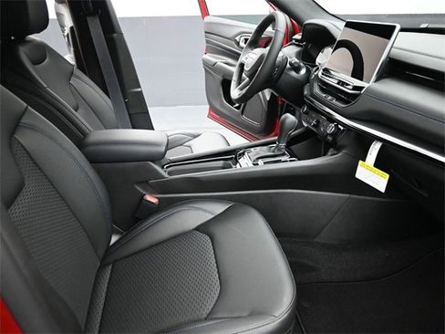 New 2026 Jeep Compass Latitude image 18