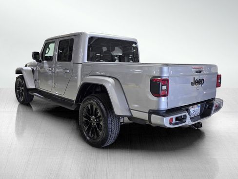 Used 2021 Jeep Gladiator Overland image 5