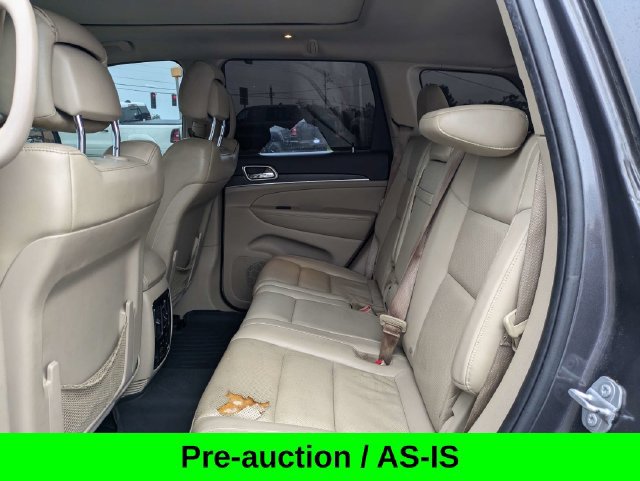 Used 2017 Jeep Grand Cherokee Limited w/ Luxury Group II RWD image 15