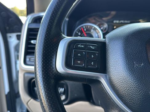 Used 2022 RAM 2500 Big Horn image 18