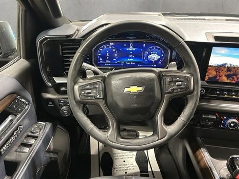 Used 2024 Chevrolet Silverado 1500 High Country w/ High Country Premium Package image 13