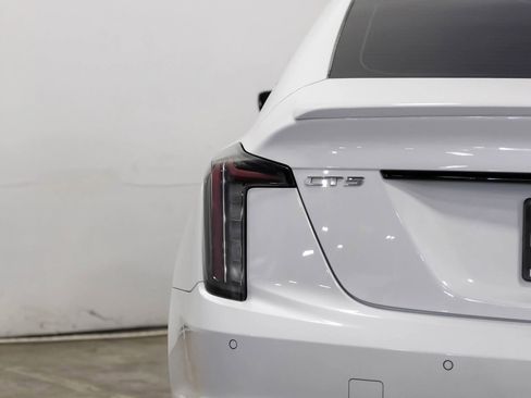Used 2021 Cadillac CT5 V w/ Premium Package image 40