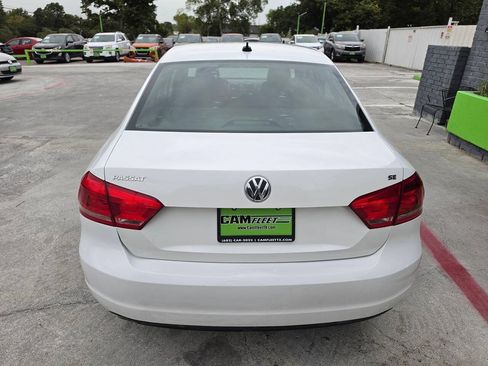 Used 2012 Volkswagen Passat 2.5 SE FWD image 13