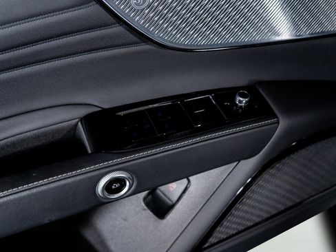 Used 2025 Maserati Grecale Modena image 49