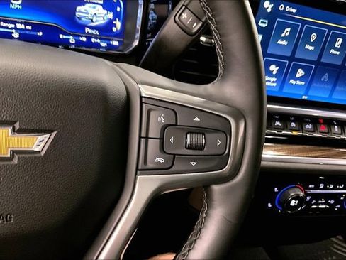 Used 2024 Chevrolet Silverado 1500 LT AWD/4WD image 27