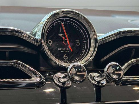 New 2026 Bentley Bentayga Speed AWD/4WD image 28