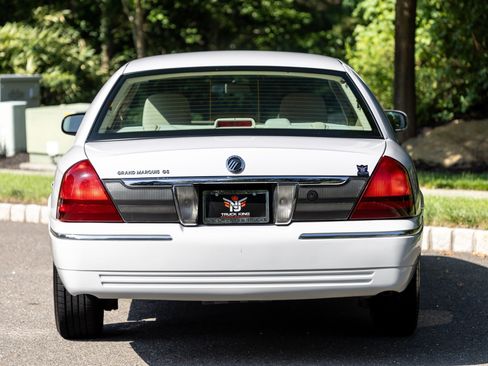 Used 2007 Mercury Grand Marquis GS RWD image 14