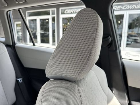 Used 2023 Toyota Corolla Cross L FWD image 20