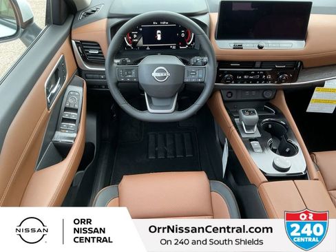 New 2026 Nissan Rogue Platinum w/ Platinum Premium Package AWD/4WD image 14