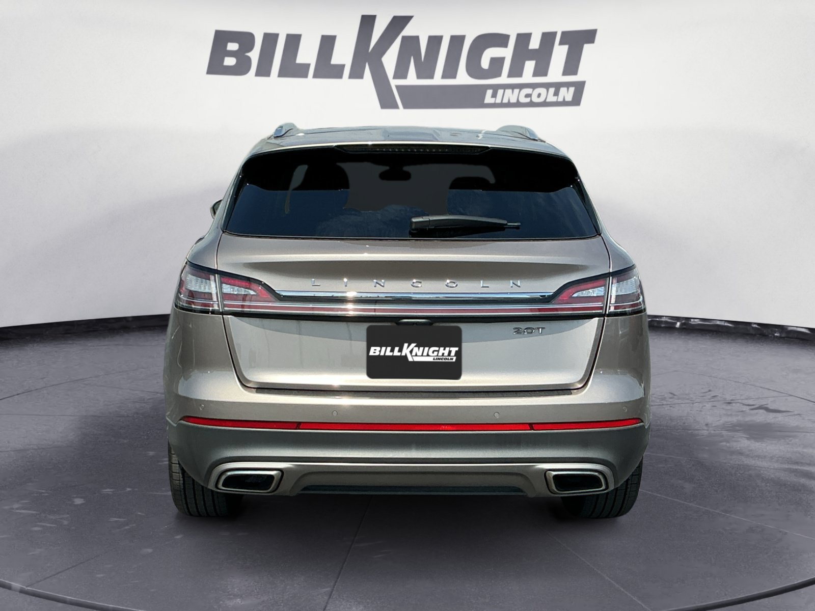 Used 2020 Lincoln Nautilus Reserve w/ Equipment Group 201A FWD image 5