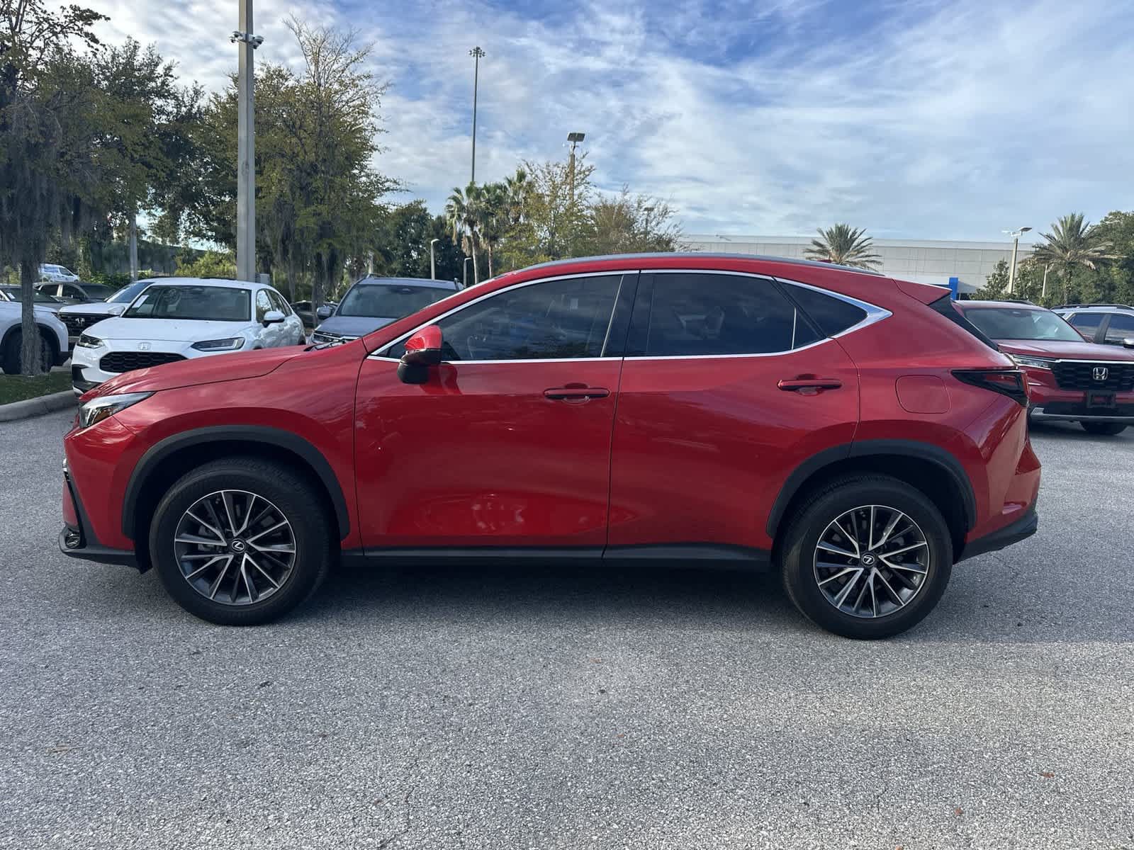 Used 2022 Lexus NX 350 AWD image 3