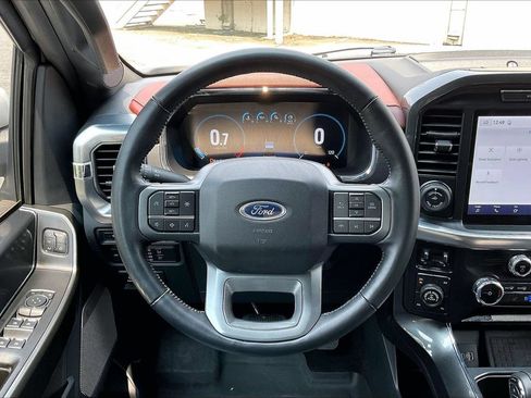 Used 2022 Ford F150 Lariat AWD/4WD image 9
