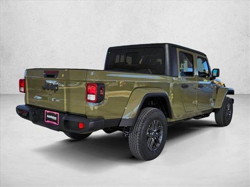 New 2026 Jeep Gladiator Sport image 2