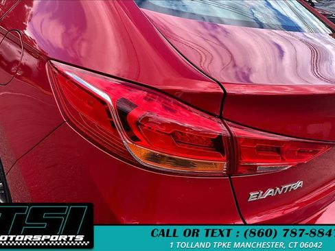 Used 2017 Hyundai Elantra Sport image 30