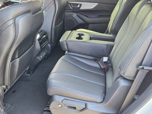Certified 2024 Acura MDX FWD image 11