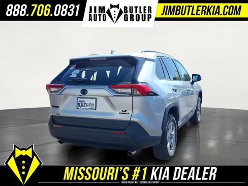 Used 2024 Toyota RAV4 LE AWD/4WD image 23