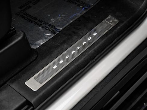 Used 2023 Cadillac Escalade V image 50