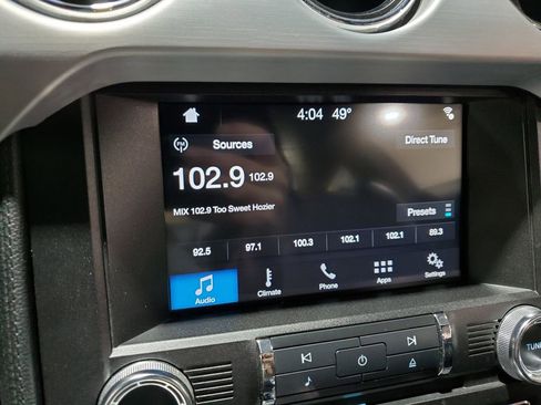 Used 2017 Ford Mustang Premium image 22