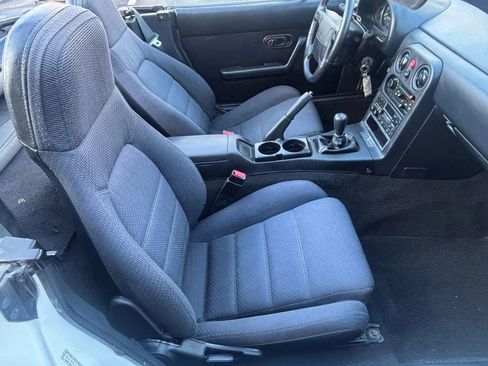 Used 1993 MAZDA MX-5 Miata Limited Edition image 28
