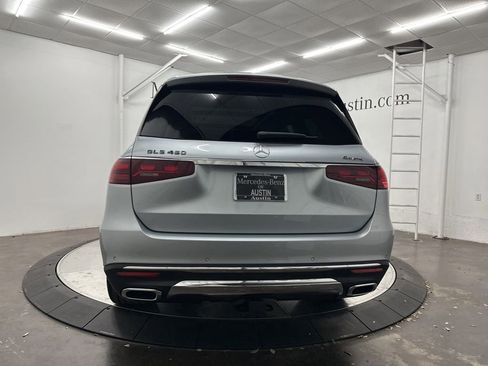 Used 2025 Mercedes-Benz GLS 450 4MATIC image 6