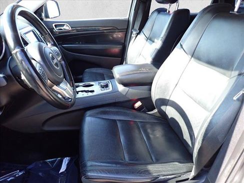 Used 2012 Jeep Grand Cherokee Laredo AWD/4WD image 12