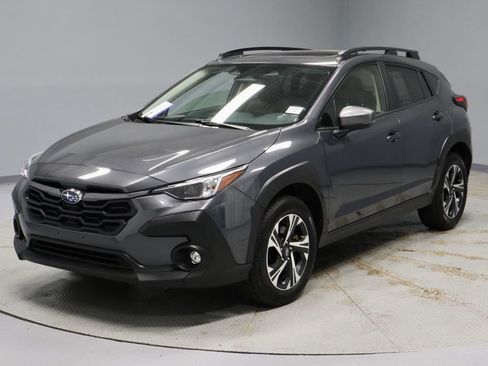 Used 2024 Subaru Crosstrek 2.0i Premium AWD/4WD image 8