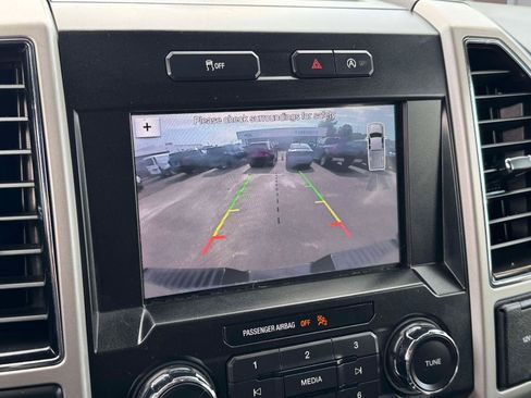 Used 2019 Ford F150 Lariat AWD/4WD image 26