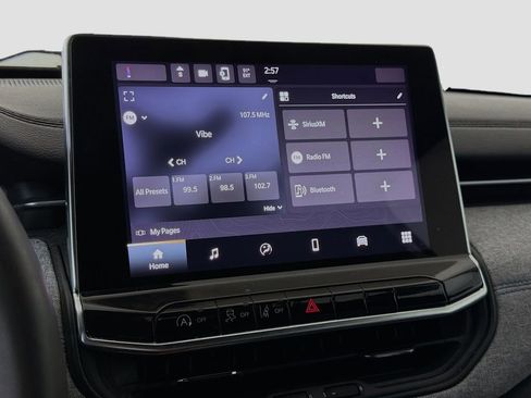 Used 2023 Jeep Compass Latitude AWD/4WD image 29