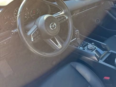 Used 2024 MAZDA MAZDA3 s FWD image 3