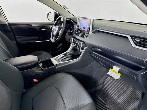 Certified 2025 Toyota RAV4 XLE image 26