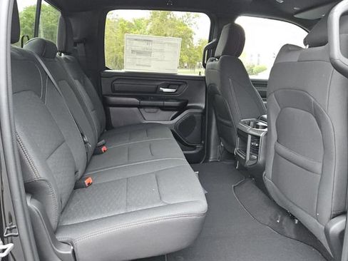 New 2026 RAM 1500 Express AWD/4WD image 14