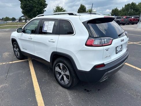 Used 2019 Jeep Cherokee Limited AWD/4WD image 14